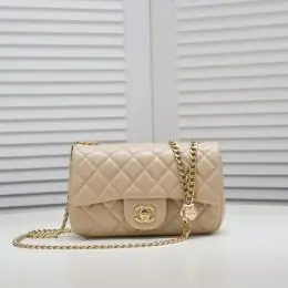 chanel aaa qualite mini sac a main pour femme s_112656a